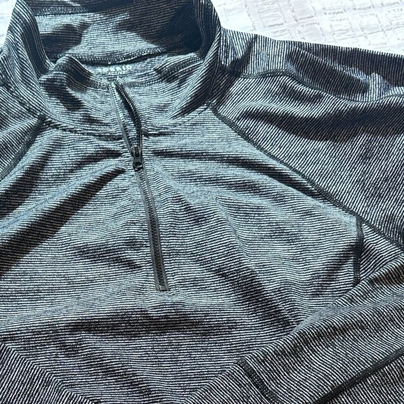 Torrid Active Wear Plus Size Zip Up Workout Jacket - Picture 2 of 8